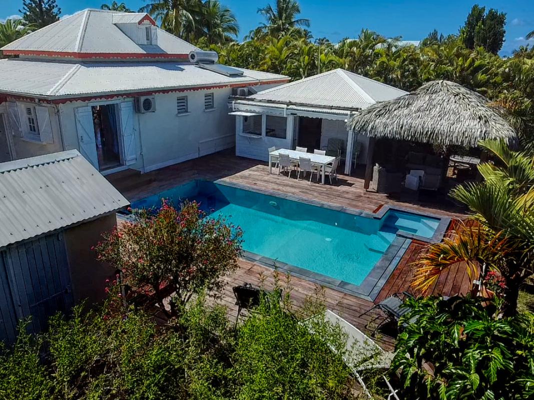 Location villa 4 chambres 11 personnes avec piscine à St François en Guadeloupe - vue d'ensemble